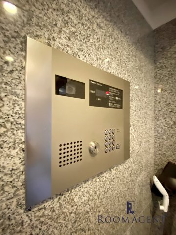 スタジオスクエア泉のエントランス