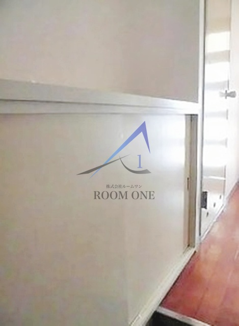 ライオンズプラザお茶の水の洗面所|洗面台です。