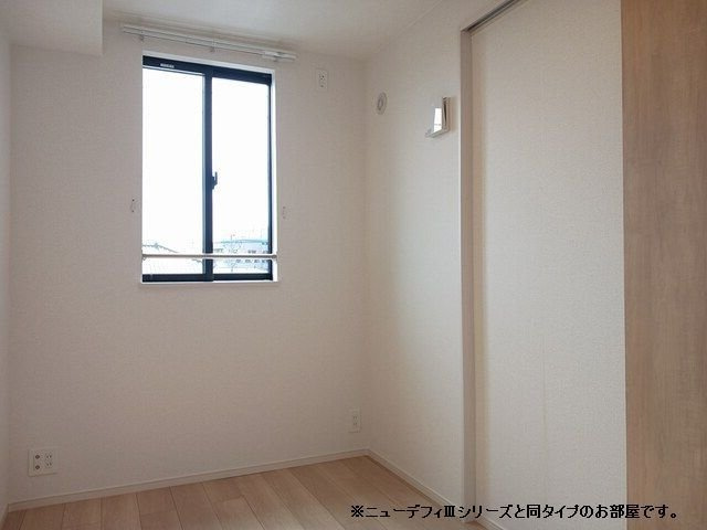 【内装】 | エレガント