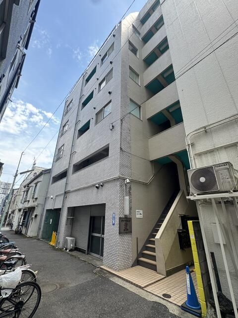 ダイアパレス御徒町の外観