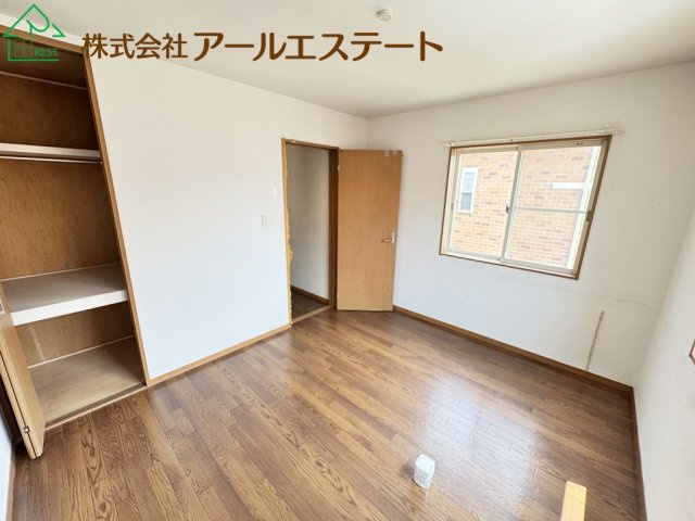 姫路市保城　　JR「野里駅」徒歩17分の洋室