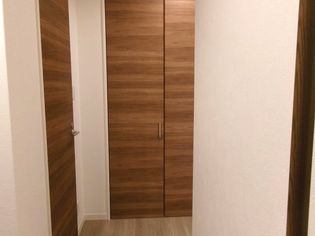 クオリスタの玄関