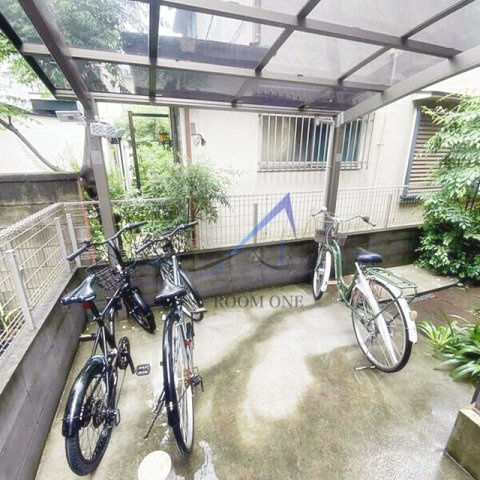 ロータスハウス