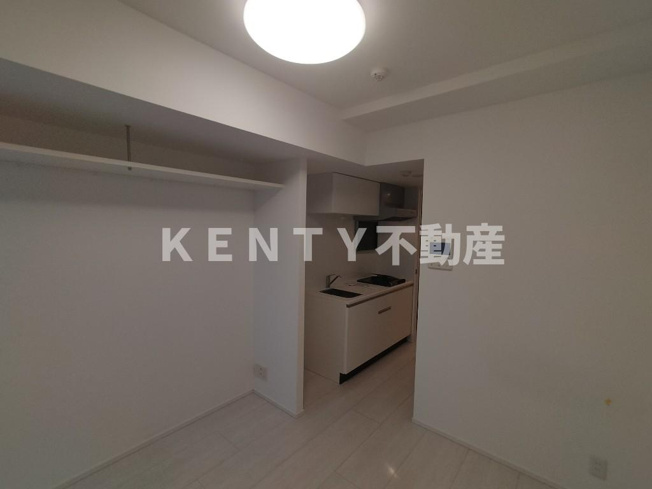 【居間・リビング】 | B CITY APARTMENT SHINAGAWA WEST | おしゃれな居間です