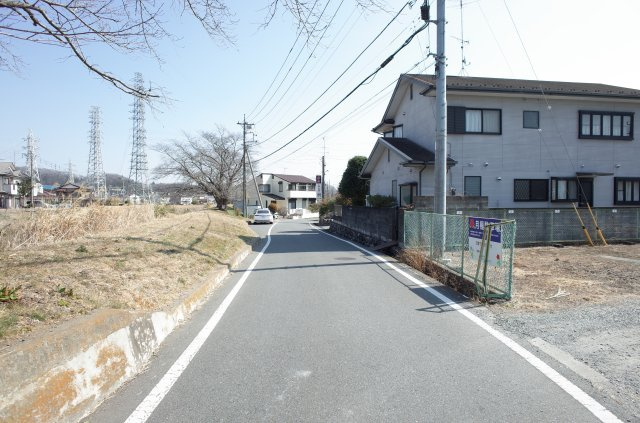 比企郡小川町小川 土地75坪の前面道路含む現地写真