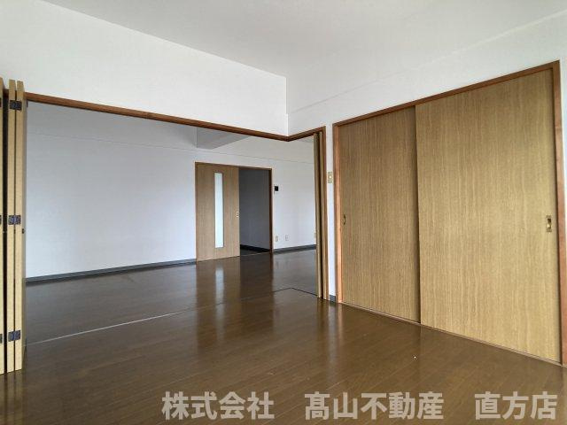 直方市須崎町の賃貸マンションの洋室