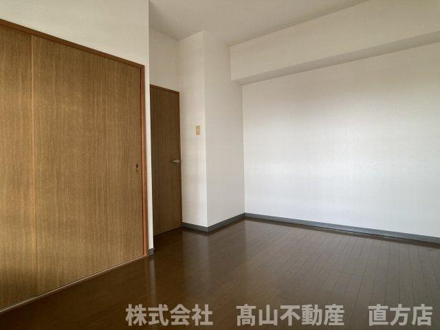直方市須崎町の賃貸マンションの洋室