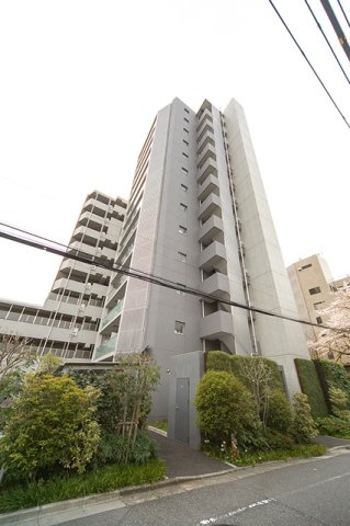 シュトラーレ神山町の外観|外観は落ち着いています