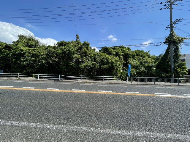 売地●読谷村波平116坪の外観