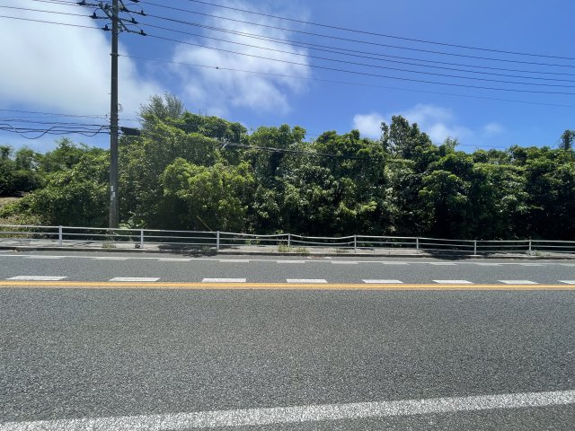 売地●読谷村波平116坪の外観