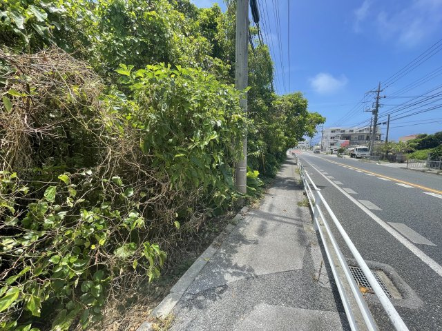 売地●読谷村波平116坪の外観
