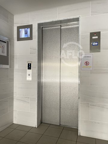 エスカーサ大阪WEST九条駅前のその他共用部分|エスカーサ大阪WEST九条駅前　エレベーター