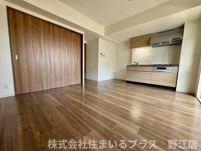 Grand-Place京橋の居間・リビング