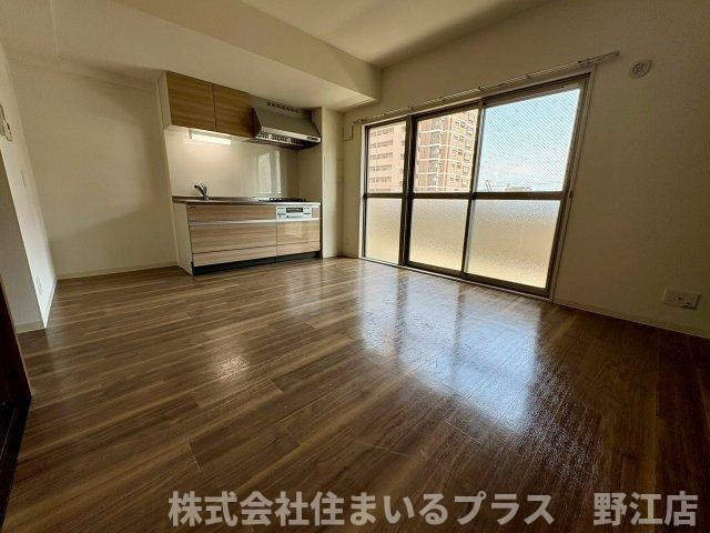 Grand-Place京橋の居間・リビング