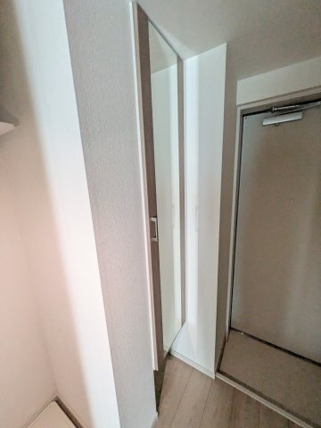 リブリ・鴨居の収納
