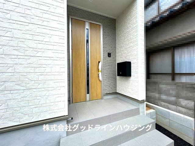 三木市志染町広野第６のエントランス