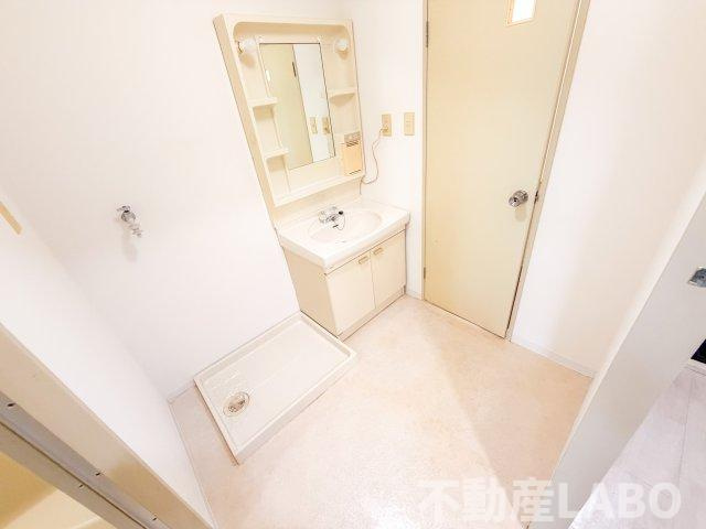 メジェーム住吉の洗面所