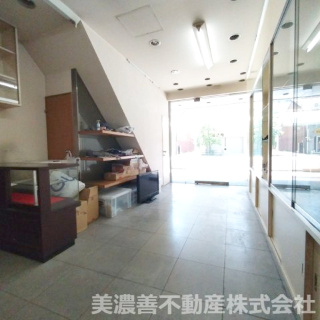６７２５６　岐阜市徹明通１丁目事業用(住居付店舗)のその他