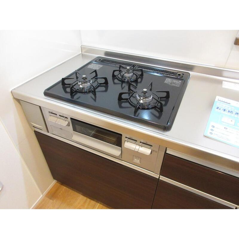 逗子市沼間１丁目のアパートのキッチン