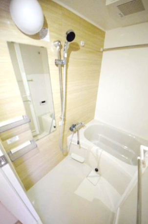 荒川区東尾久４丁目の賃貸マンションの浴室