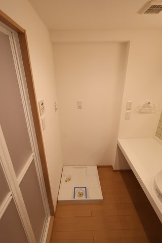 【設備】 | CasadePerLa | 室内洗濯機置場