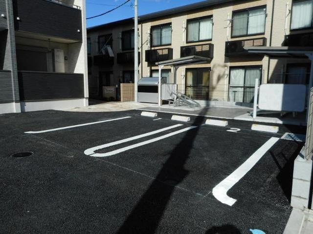 デーア　アロッジオの駐車場