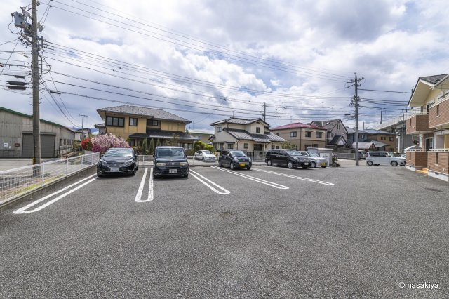 シャルマン櫻街の駐車場|駐車場