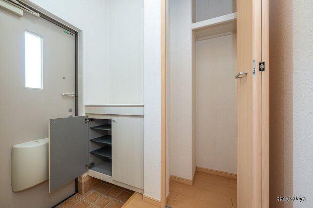 シャルマン櫻街の玄関