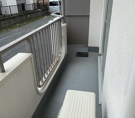 ルミエール本宿参番館のバルコニー