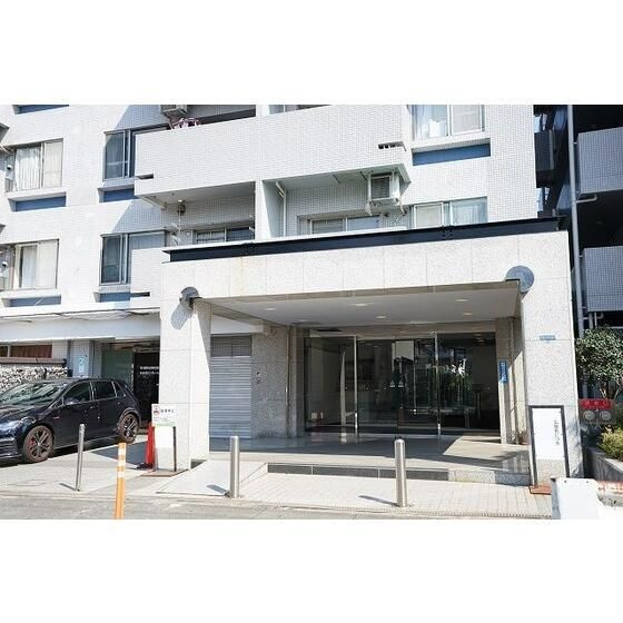 カピトール川崎Ⅰのエントランス