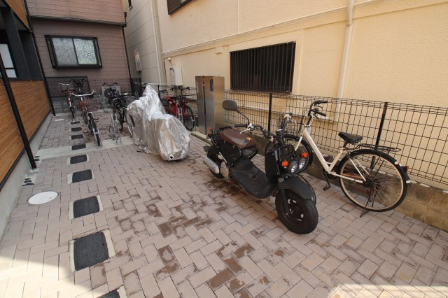 【その他共用部分】 | ALEGRIACASA松原 | 駐輪場