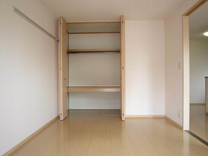 エトワール花の木　Ａの内装