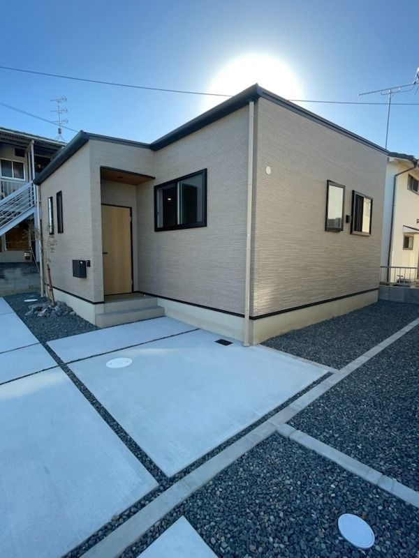 新保平屋戸建