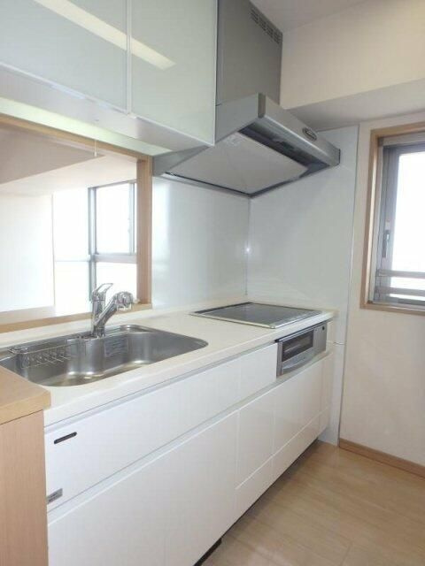 墨田区八広５丁目の賃貸マンションのキッチン