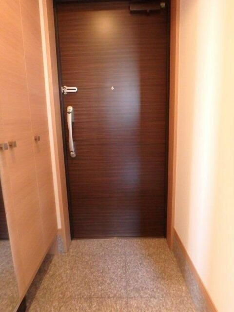 墨田区八広５丁目の賃貸マンションの玄関