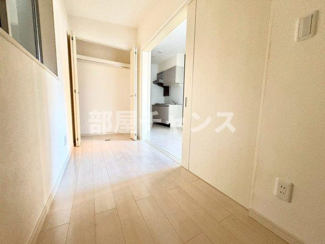 ソリッド新栄の寝室