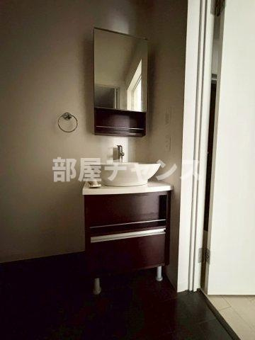 ソリッド新栄の独立洗面台