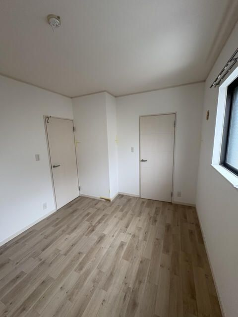 【寝室】