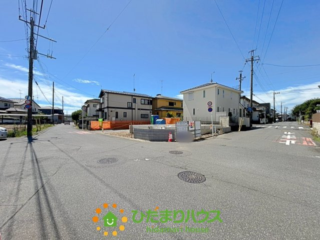 幸手市緑台１丁目１期　新築一戸建ての前面道路含む現地写真|2026/07/27　撮影