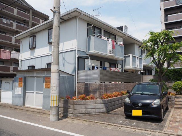 イージストパレス