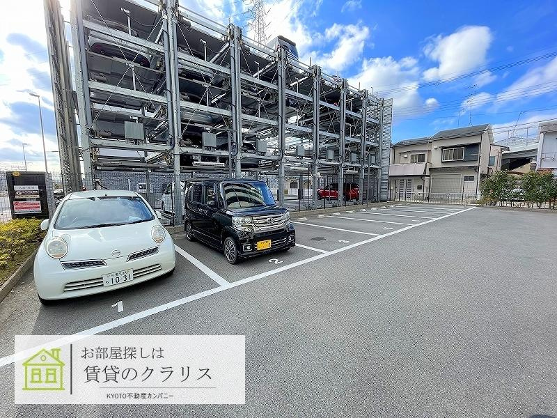 サンクチュアリ桂川の駐車場