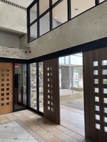 No.40 PROJECT2100 博多駅のエントランス