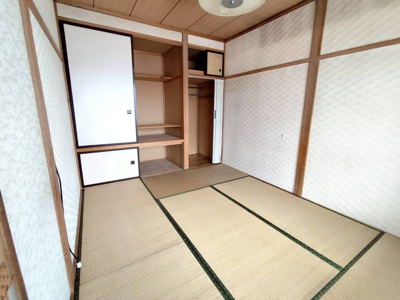 昭和町3丁目12-10借家の内装