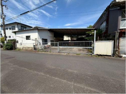 都城市中原町の事務所の外観