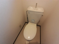 ゆったりとした空間のトイレです