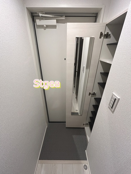 アヴェニール与野本町の玄関