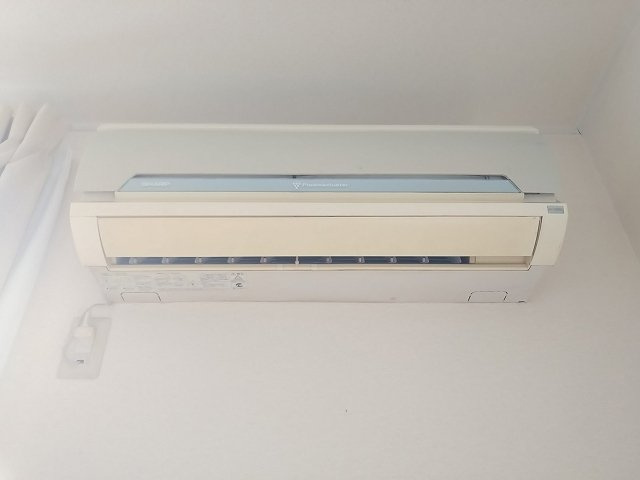 エアコン（メーカーが異なる場合が御座います)