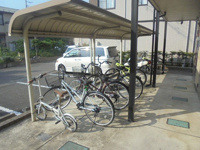 屋根付き駐輪場