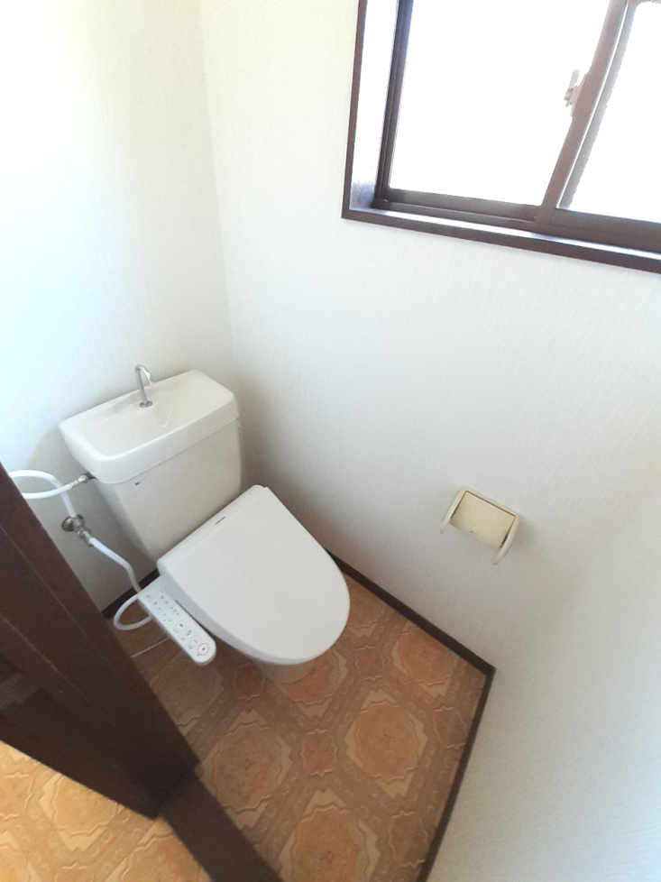 落ち着いたトイレです