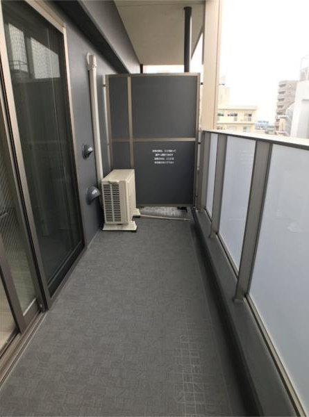 アヴェニール久米川のバルコニー